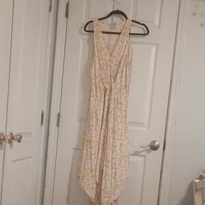 Ava & Viv Cream and Yellow Asymmetrical Dress